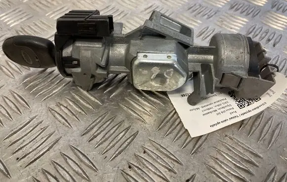 Ford Focus Ignition lock 3M513F880AC
