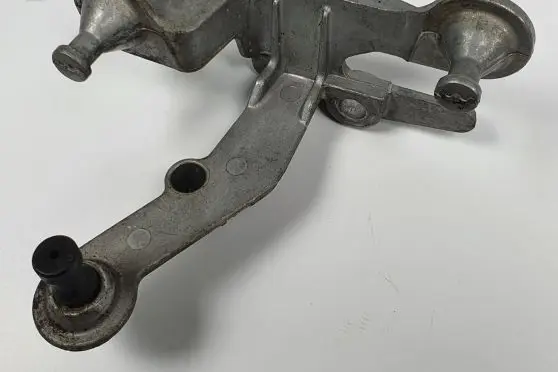 Mercedes-Benz CLK A209 C209 ABS pump bracket A1694310140