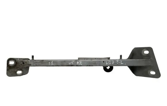 Audi A8 S8 D3 4E Fender mounting bracket 4E0805463F