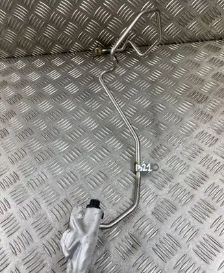 Audi Q5 SQ5 Engine coolant pipe/hose 059121598