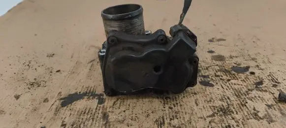 Opel Vivaro Throttle valve 8200987453