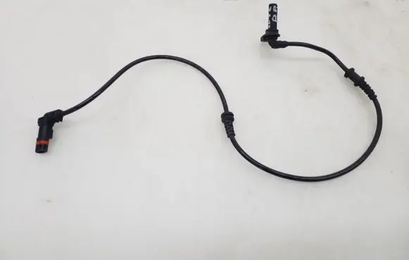 Mercedes-Benz E W212 ABS brake wheel speed sensor A2125400217