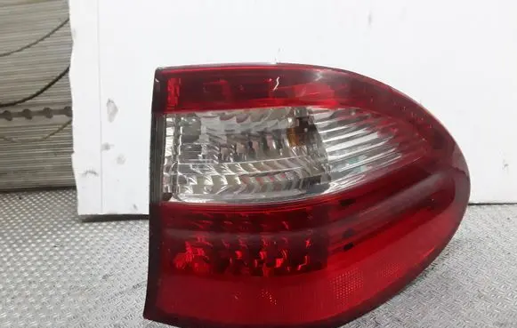 Rear/tail lights