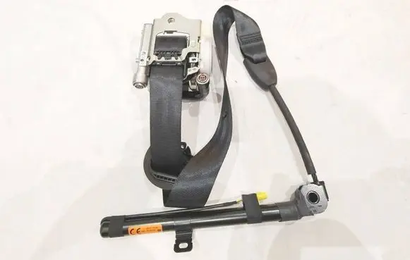 Volkswagen T-Roc Front seatbelt 2GV857705