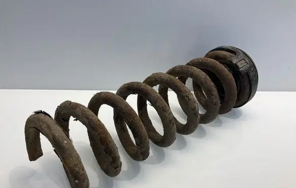 Mercedes-Benz E W211 Rear coil spring