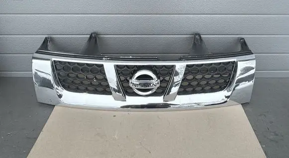 Nissan King Cab, Navara Front grill 62310VK100 62310VK300