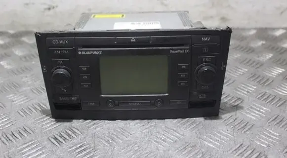 Ford Mondeo Mk III Radio/GPS head unit trim 3S7T18K931CC
