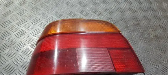 BMW 5 E39 Rear/tail lights 8358031