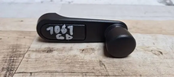 Peugeot 307 Rear door window winding handle 