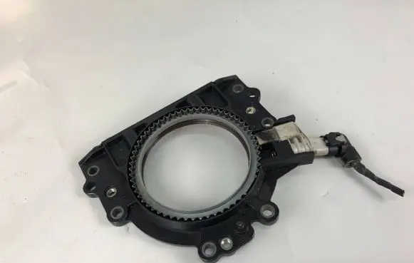 Audi A3 8Y Crankshaft position sensor 04C103173H