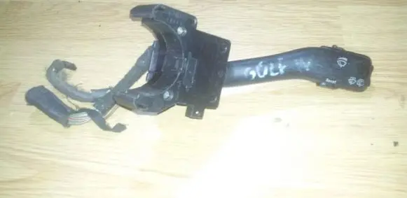 Volkswagen Golf IV Wiper control stalk