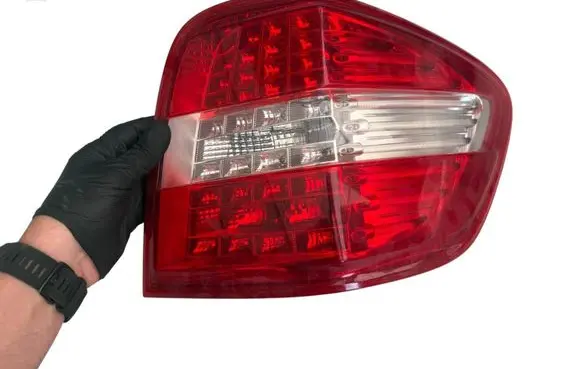 Mercedes-Benz ML W164 Rear/tail lights A1649064300 1649064300