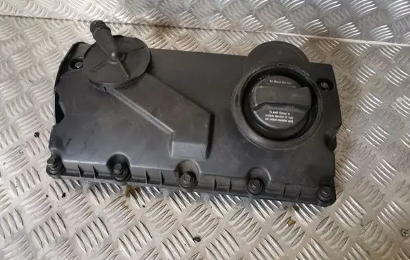 Volkswagen Golf V Rocker cam cover 038103469 038103475N 038103475P
