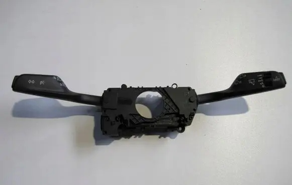 Alfa Romeo Stelvio Wiper turn signal indicator stalk/switch 01561468460
