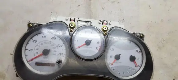 Toyota RAV 4 (XA20) Speedometer (instrument cluster) 8380042a70 83800-42a70