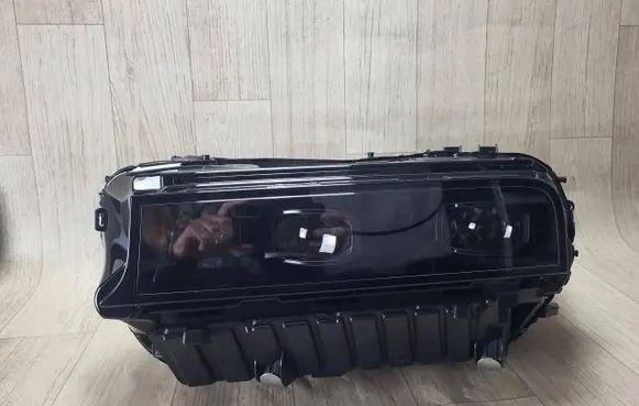 BMW XM Headlight/headlamp 5A65AD1 5A65AD1-02