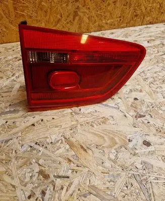 Volkswagen Touran II Tailgate rear/tail lights 1T0945094 204428 2TZ01046902