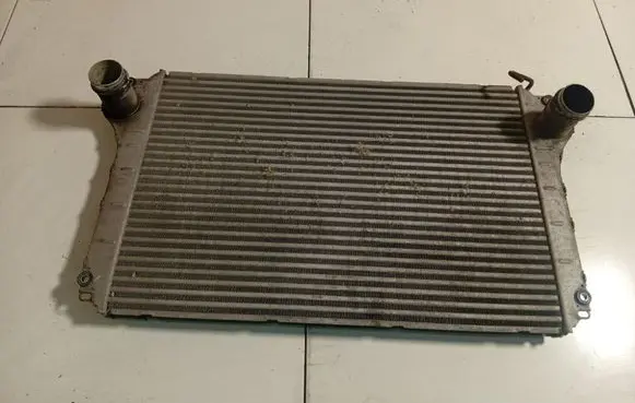 Toyota Corolla Verso AR10 Intercooler radiator