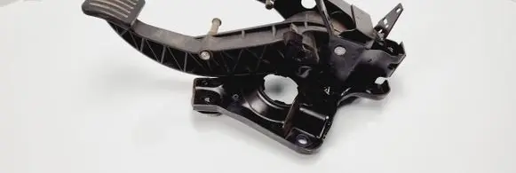 Volvo V70 Clutch pedal 31201539