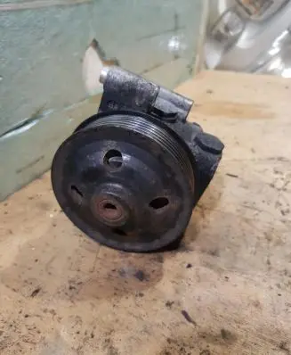 Jaguar XJ X351 Power steering pump 9X23-3A96-AA