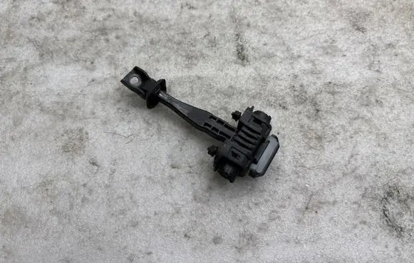 BMW X2 U10 Rear door check strap stopper 5A2F3B403 5A2F3B4 2431731284