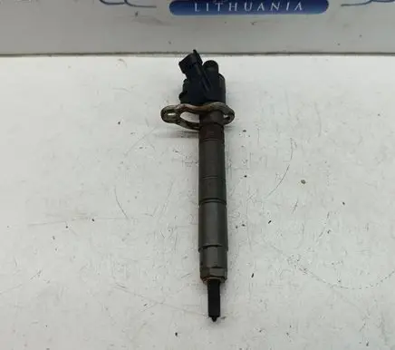 Volvo XC60 Fuel injector 31272690