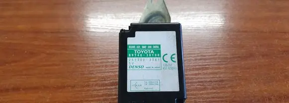 Lexus GS 300 350 430 450H Door control unit/module 8974030100 2513003381