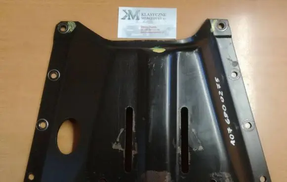 Mercedes-Benz SL R107 Gearbox mounting bracket 1076800275