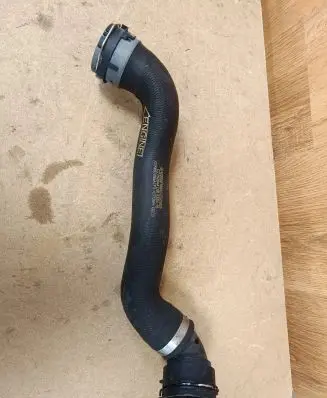 Mercedes-Benz GLC X253 C253 Engine coolant pipe/hose A2535019582