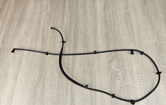 Volkswagen Amarok II Rear window washer fluid hose PRZSPRN61