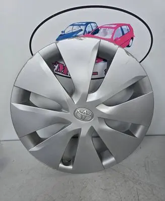 Toyota Corolla E140 E150 R15 wheel hub/cap/trim 4260202340