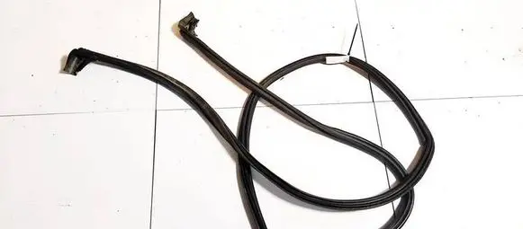 Rubber seal rear door