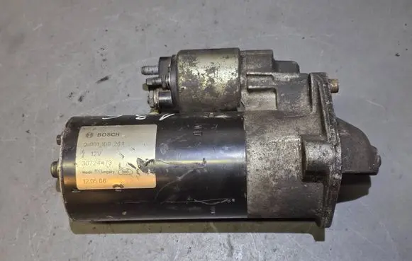 Volvo XC90 Starter motor 30724473 0001109264