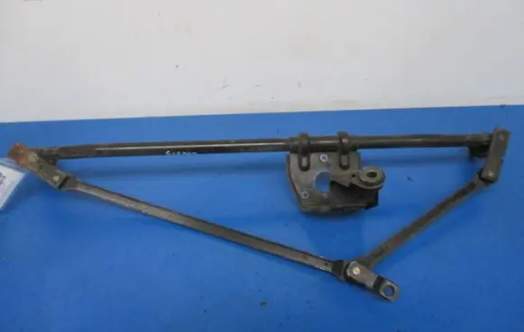 Opel Movano A Front wiper linkage and motor