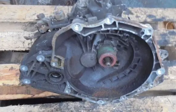 Opel Astra H Manual 4 speed gearbox F13C374
