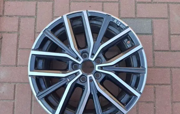 BMW X1 U11 R18 alloy rim 6891179 36116891179