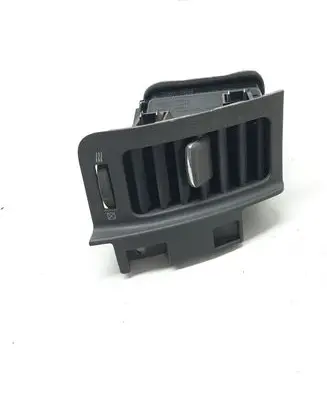 Nissan X-Trail T31 Dash center air vent grill 68751JG00A
