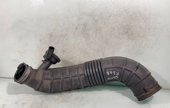 Hyundai Santa Fe Intercooler hose/pipe 281382b200