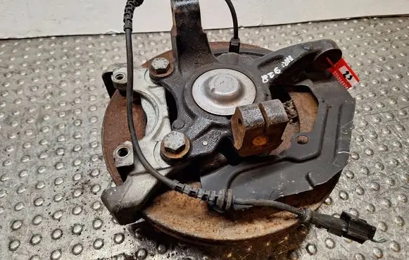 Renault Twingo III Front wheel hub spindle knuckle S25056928 400157575R