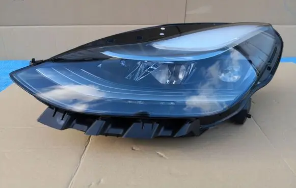 Tesla Model 3 Headlight/headlamp 151495200C