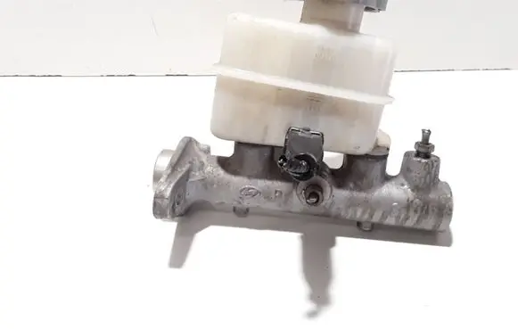 Hyundai Santa Fe Master brake cylinder BM111046