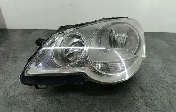 Volkswagen Polo IV 9N3 Headlight/headlamp