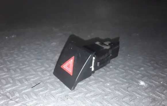 Skoda Roomster (5J) Hazard light switch 5J0953235