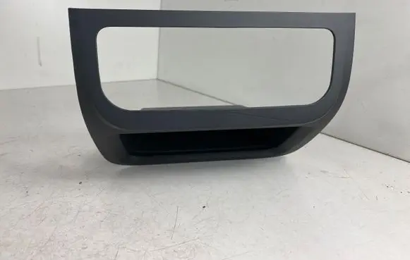 Volkswagen Tiguan Climate control/heater control trim 5M0819422