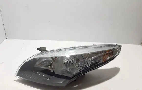 Renault Megane III Headlight/headlamp 260608405R