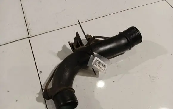 Toyota Avensis T250 Intercooler hose/pipe 173620R010