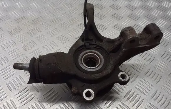 Citroen C4 I Front wheel hub spindle knuckle