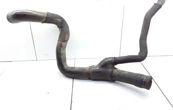 Opel Zafira A Engine coolant pipe/hose