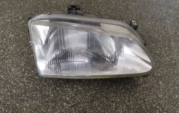 Renault Scenic I Headlight/headlamp