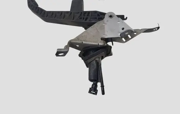 Volvo V50 Clutch pedal 4N517B633EK 30748726